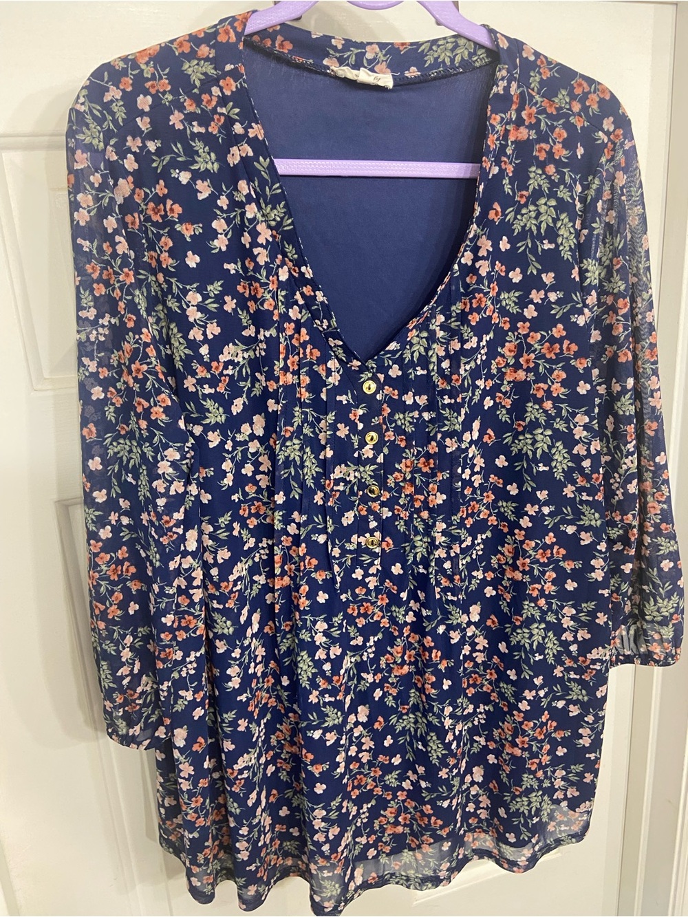 Siren Lily 3x Boho Flowy Navy Floral V-Neck Women's Blouse
